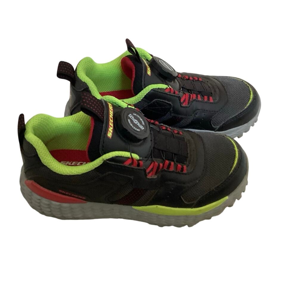 Skechers Twist Fit Sneakers Size 11